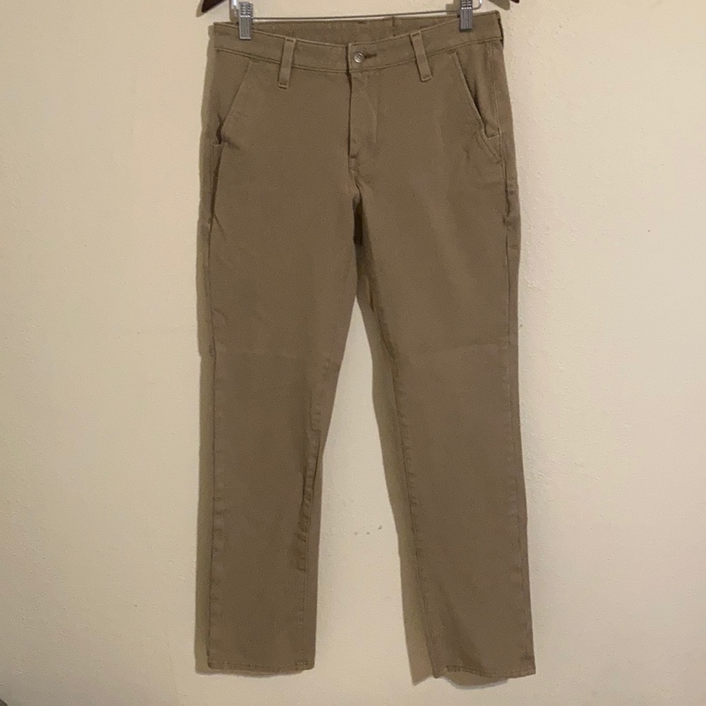 Levi’s pants